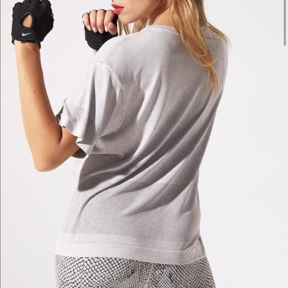 First Crush Tee - Avocado x Tone It Up - Picture 4 of 4